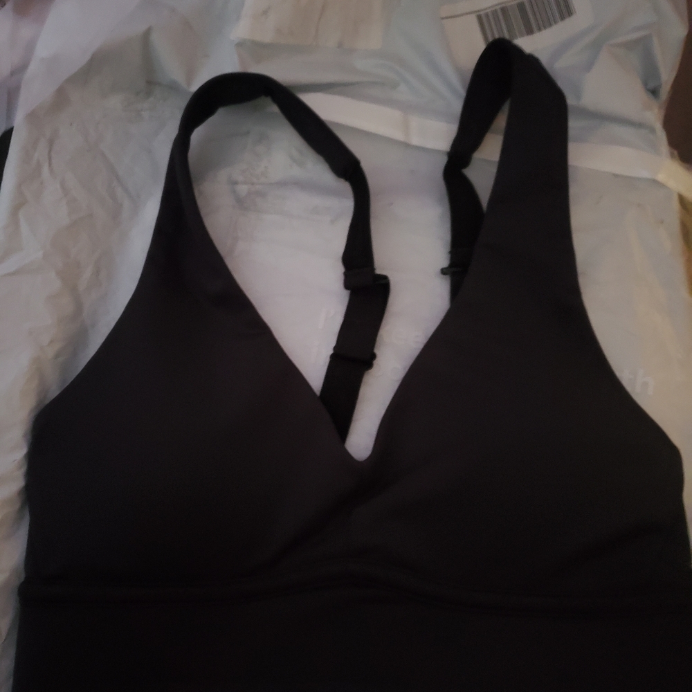 Fabletics sports bra